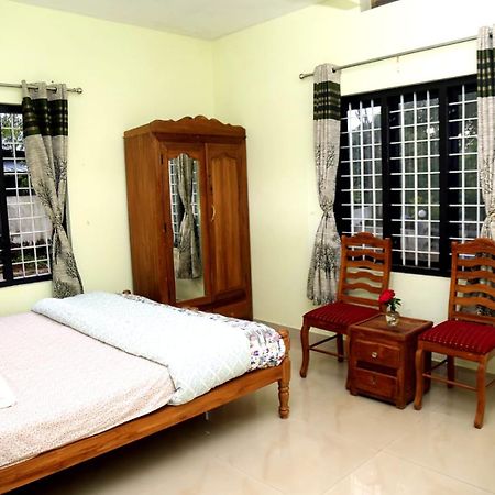 Colonia Munnar Homestay Eksteriør bilde
