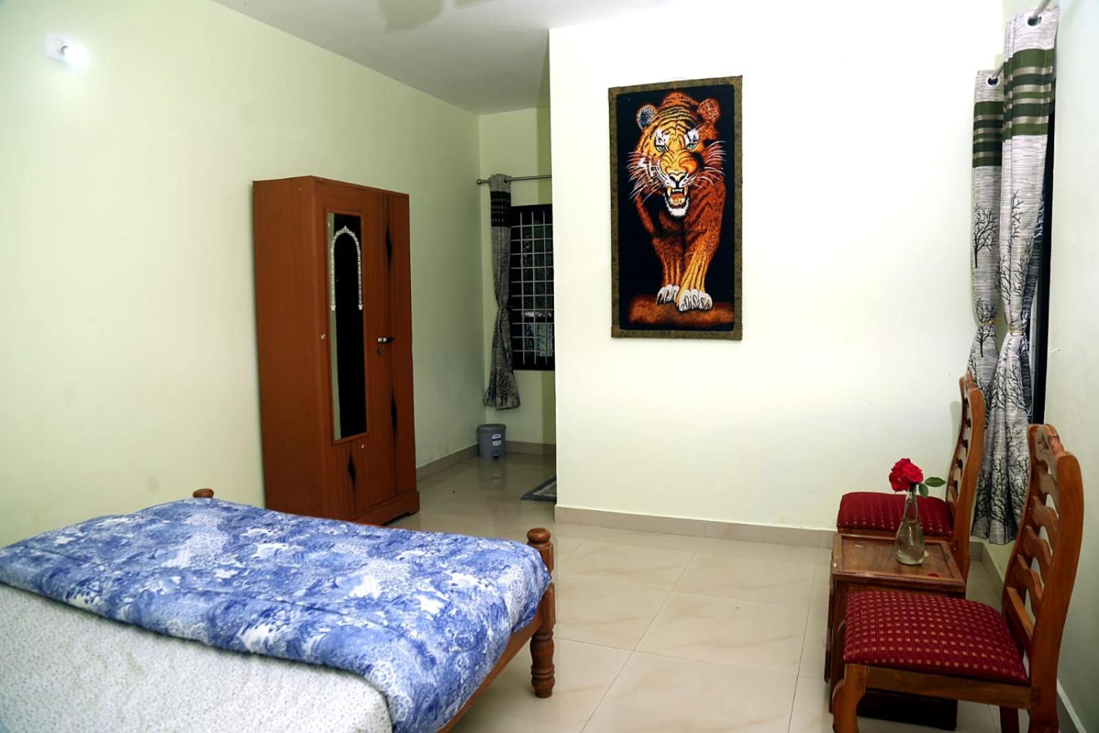 Colonia Munnar Homestay Eksteriør bilde